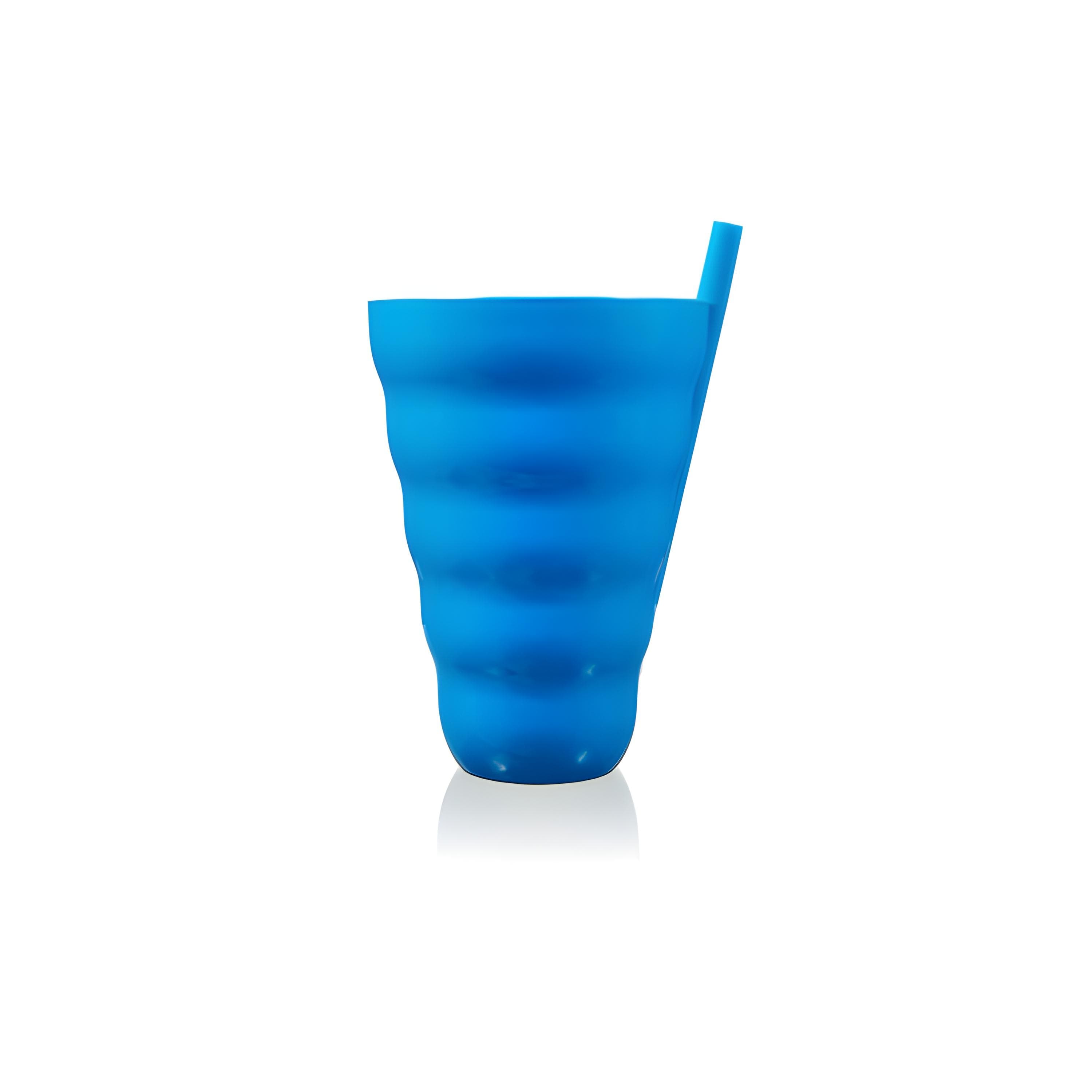 PLASTIC CUP WITH STRAW 