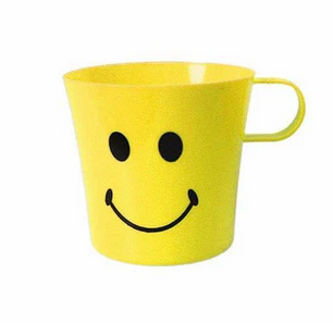 PLASTIC SMILIE FACE CUP (MUN-1119230)