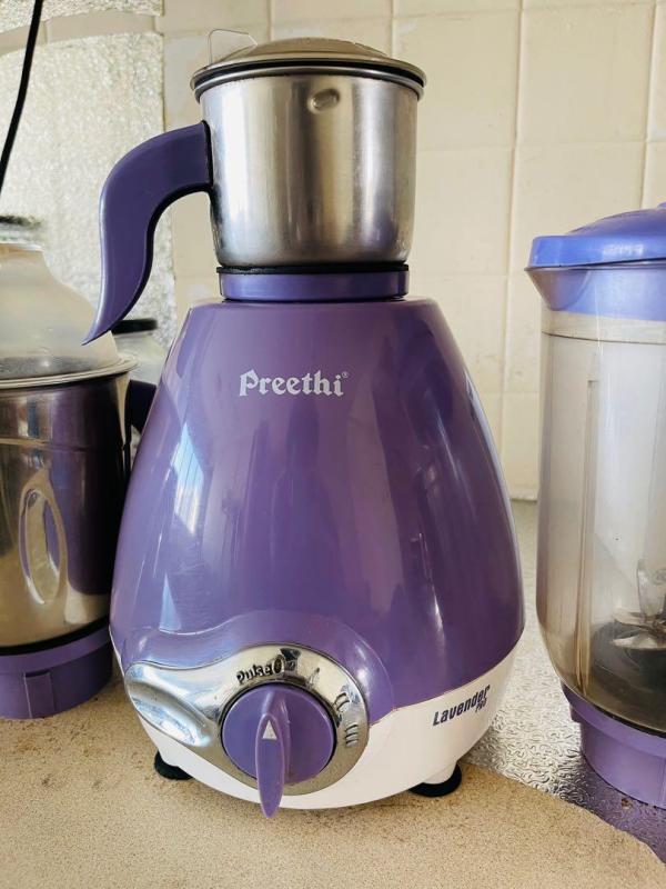 Mixer Grinder - Lavendar Preethi  (MUN-1113683)