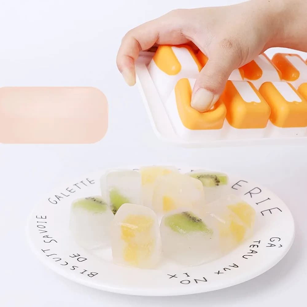 Ice Cube Trays With Lid Cover Silicone (MUN-1131376)