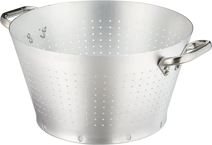 Dia Colander (MUN-1114022)