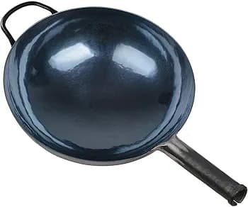 Hand Hammered Iron Woks and Pans (MUN-1119669)