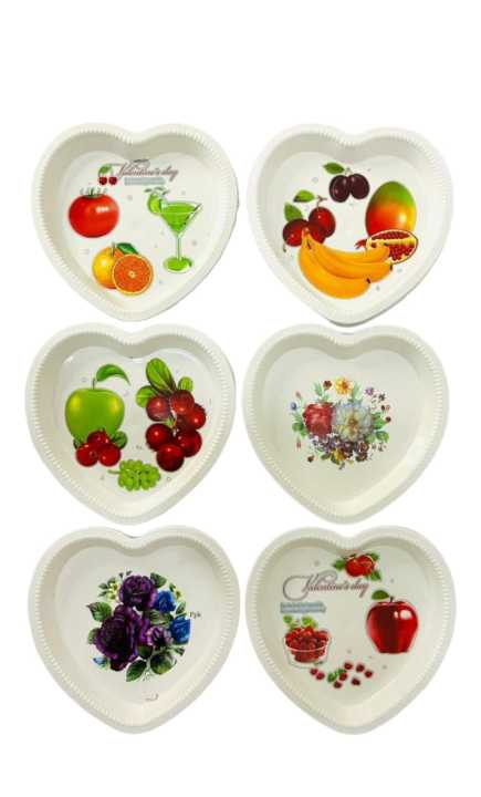 PLASTIC HEART SHAPED TRAY