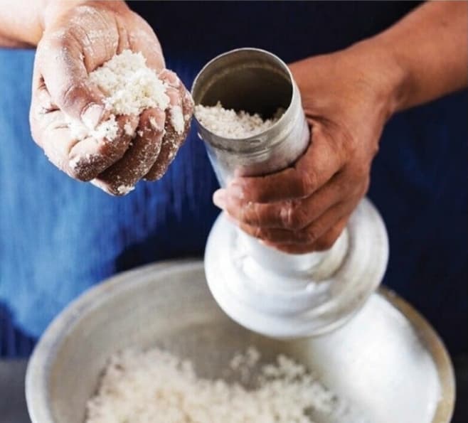 Pittu Bamboo Vintage And Traditional Food??Maker (PIT012)
