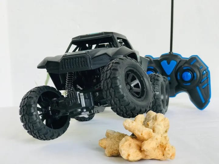 Smoking High Performance Rechargeable Remote Control 4 Wheel??Off-road??Jeep(TOY757)